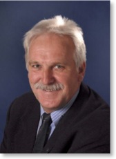 Helmut Hoepken1